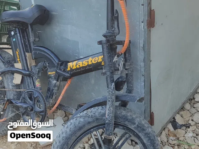دراجة كهربائية من نوع mastar 2023