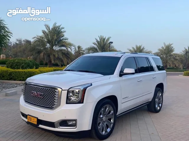 GMC Yukon 2016 in Muscat