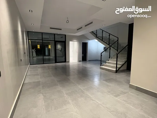 200 m2 5 Bedrooms Apartments for Rent in Al Madinah Al Haram