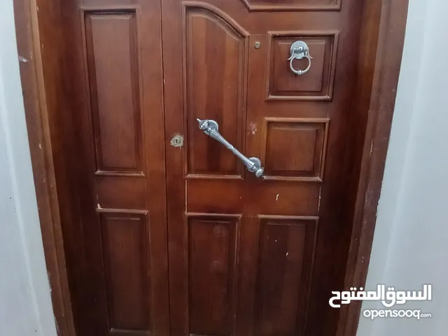 باب رئيسي بشباي درجه اولى طول 120 العرض 130 قاعد راكب