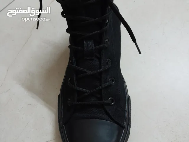 43.5 Sport Shoes in Zarqa