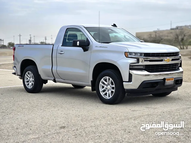 2019 chevrolet silverado LT V8 4x4