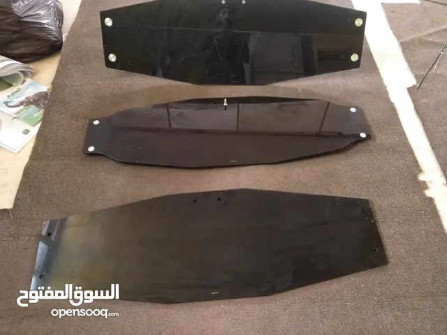 طاوله تلفزيون زجاج اسود