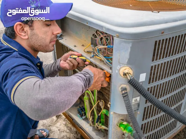 فني مكيفات للتبريد والتكييف صيانة مكيفات اسبليت مركزي صيانة مكيفات جميع انواع
