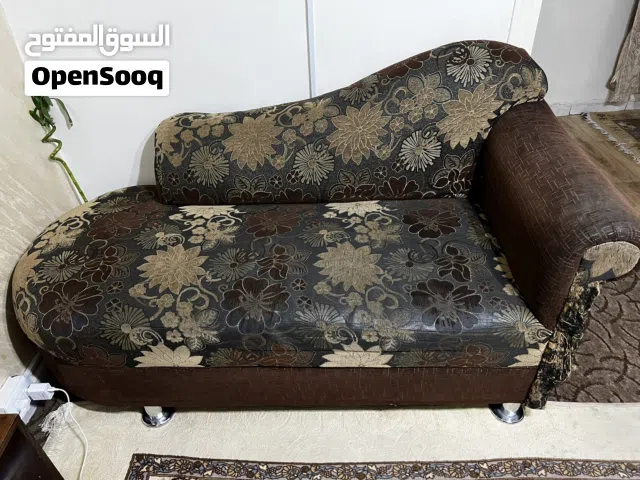 كورنر مستعمل نظيف