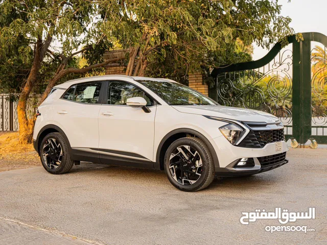 كيا سبورتاج فول مواصفات قمارة حديد بموديل 2025 و مرقم بغداد بسعر حصري من شركة الق تاج البنوك