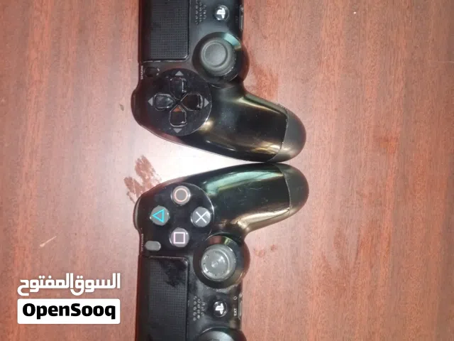ايادي ps4 اصليات للبيع استعمال خفيف للبيع المستعجل بسعر رخيص اقرأ الوصف لو سمحت