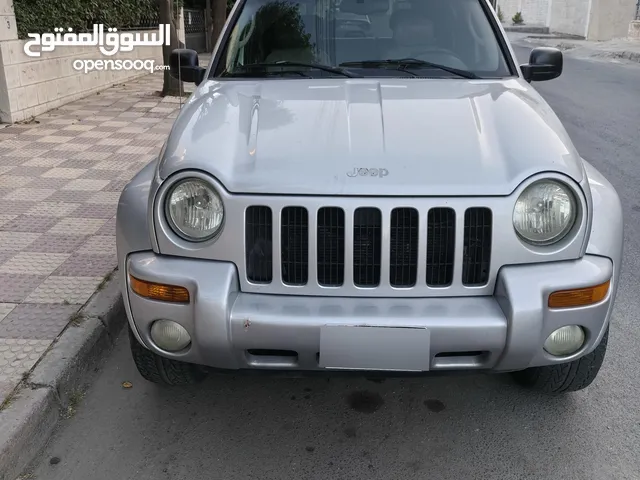 Used Jeep Liberty in Amman