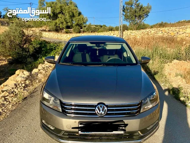 Used Volkswagen Passat in Hebron