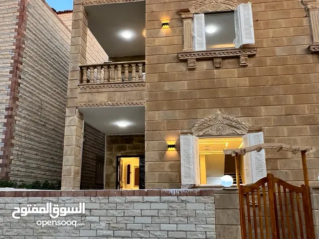 200 m2 4 Bedrooms Villa for Sale in Matruh Hammam