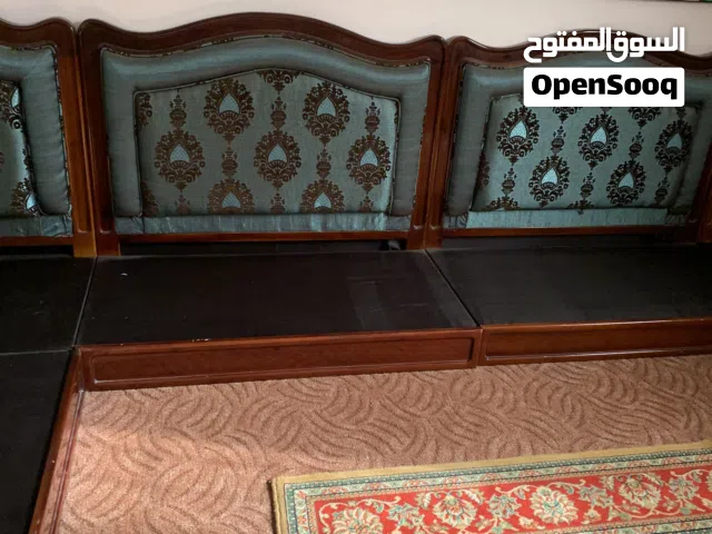 جلسة خشب للبيع