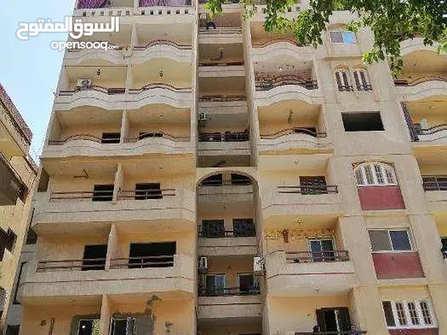 186 m2 3 Bedrooms Apartments for Sale in Cairo Helwan