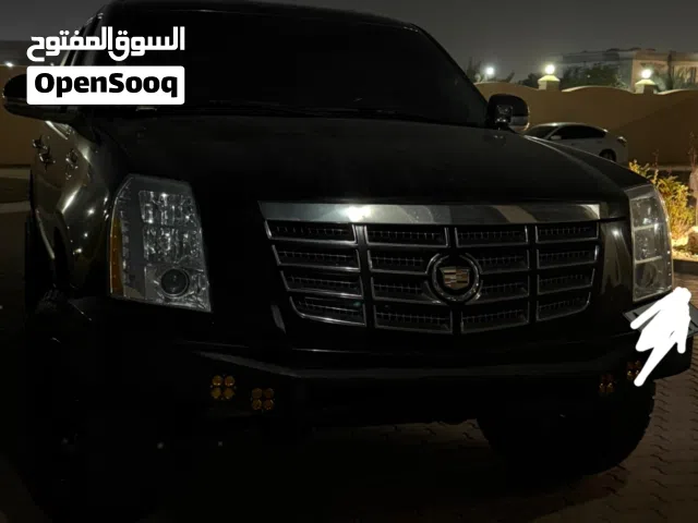 Used Cadillac Escalade in Um Al Quwain