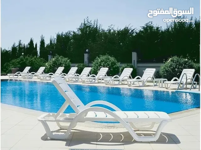 احواض سباحة كراسي بحر وأحواض سباحة