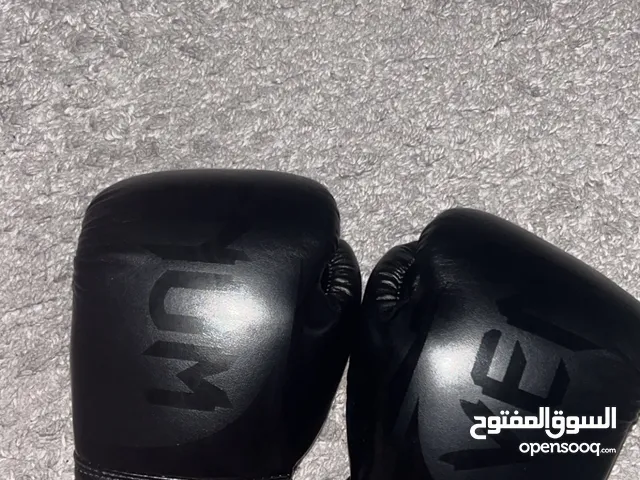 6OZ VENOM BOXING GLOVES