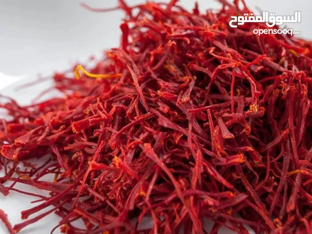 زعفران إيراني عالي الجودة