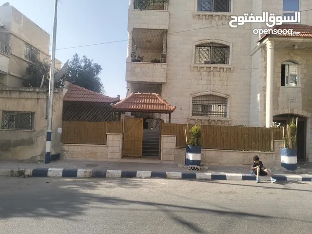 165 m2 4 Bedrooms Apartments for Sale in Irbid Al Hay Al Sharqy