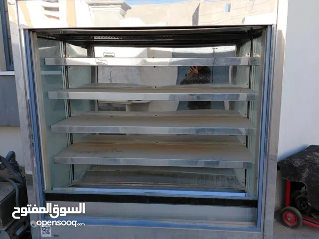 تلاجة عرض نضيفه