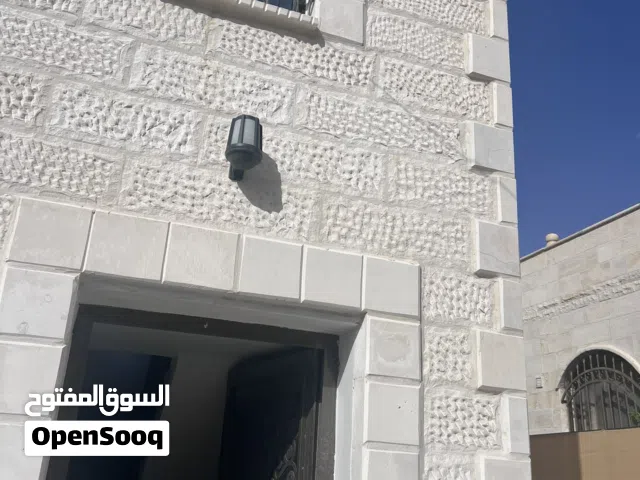 بيت مستقل للبيع