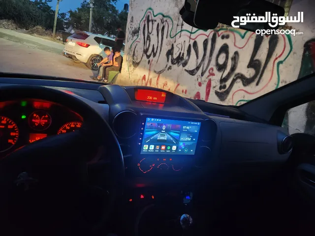 بيجو بارتنر 2015