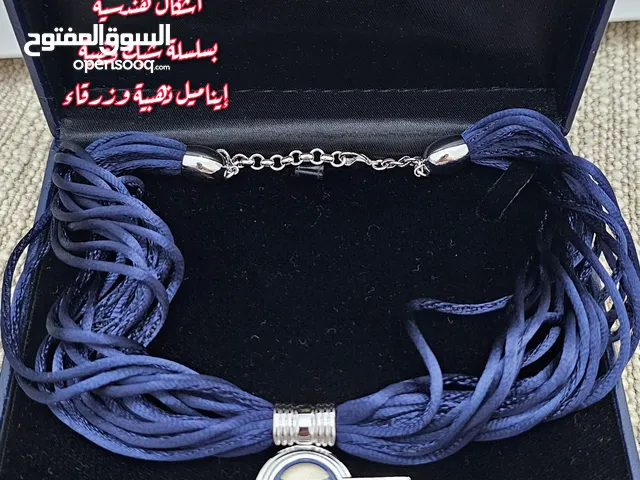 **** قلادة فري ويل نصف دائرة ( نادرة جدا ) ****