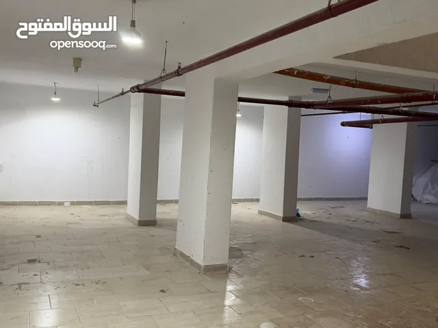 Unfurnished Warehouses in Al Ahmadi Mangaf