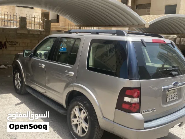 فورد اكسبلورر موديل 2008