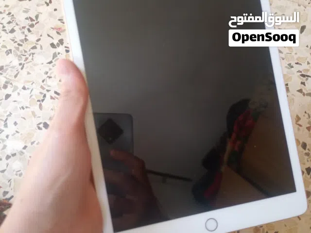 Apple iPad 8 32 GB in Amman