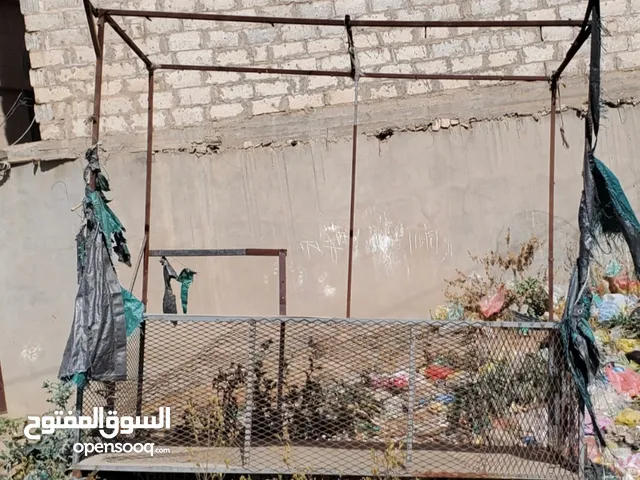 بسطة حديد كبيرة ابو خزانة سفلية وكفرات