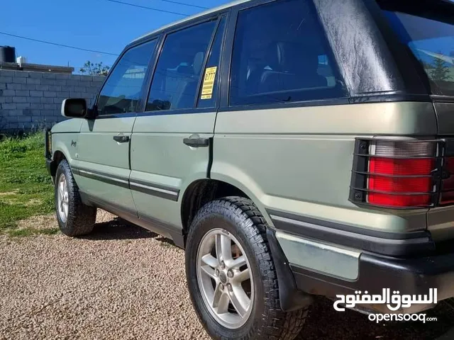 Land Rover Range Rover Autobiography in Jebel Akhdar