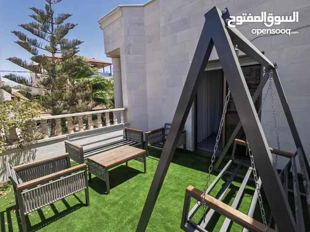 للايحار فيلا مفروشة فرش فندقي طريق المطار البنيات فخمة جدا