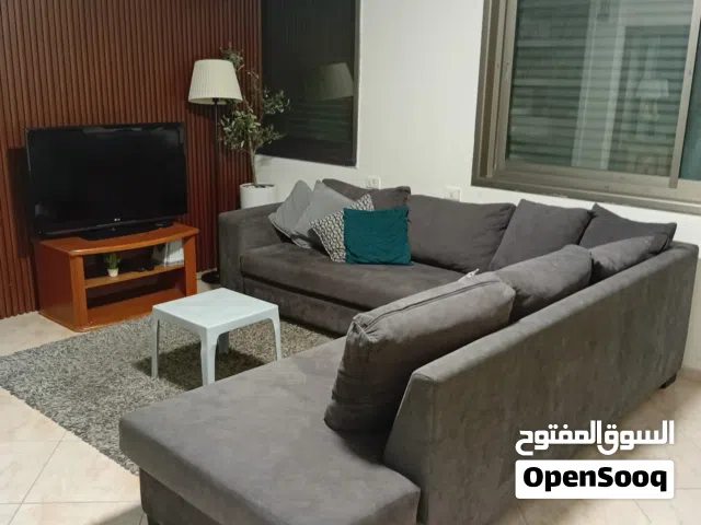 120 m2 3 Bedrooms Apartments for Rent in Ramallah and Al-Bireh Al Irsal St.