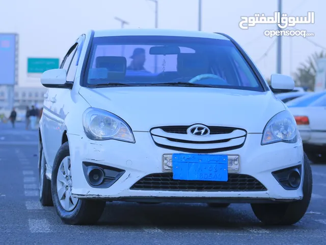سيارة هونداي اكسنت فيرنا 2010