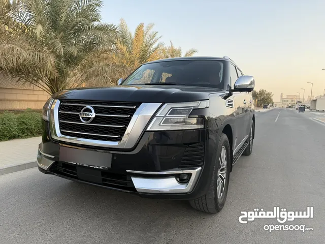 نيسان بترول بلاتينيوم LE V8 ،خليجي موديل 2021، صبغة وكالة، وبحالة الوكالة كامل،شرط الفحص