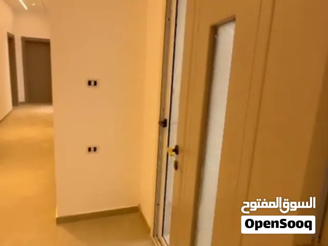 شقق مكتبية بالحشان تشطيب حديث