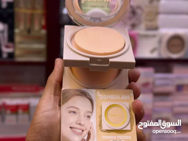 باودر شيكلام SHEGLAM يخلي وجهچ فلتر طبيعي خفيف على البشرة وميغلق المسام مقاوم للماء والتع