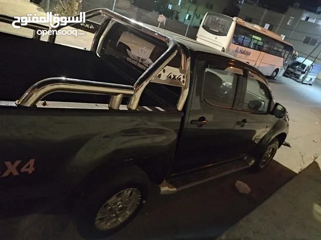 Used Isuzu D-Max in Ajloun