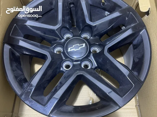 للبيع 4 رنقات تريل بوس Z71 نظاف ( بدون التواير )