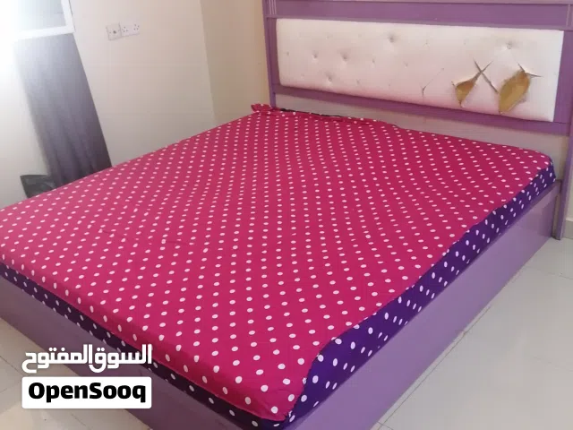 سرير غرفه نوم شخصين