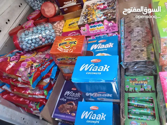 مشروع بحاجة الى شريك ممول لمشروع شغال وقائم لتوزيع السكاكر والشبس والعصير على مقاصف المدارس والروضات