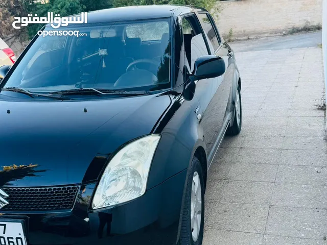سوزوكي سويفت 2009 بحالة الشركه لاتحتاج إلى صيانه