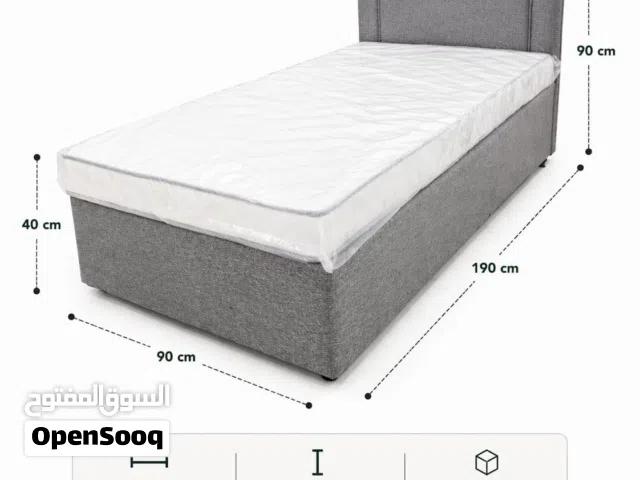 Single bed with mattress size 90×190