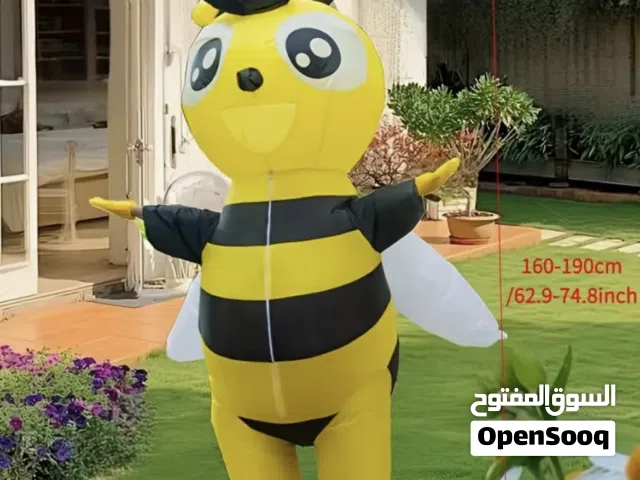 Bee and unicorn costumes   زي نحلة و زي حصان يونيكورن