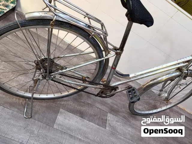 بايسكل سياحي ياباني باله للبيع مستعمل عنوان البصرة الجمعيات الرابعه قرب شارع التأميم