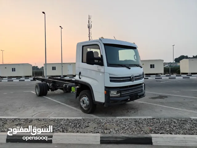 MAN COM E5 CAB-CHASSIS MANUFACTURED BY VOLKSWAGEN IN BRAND NEW CONDITION GCC