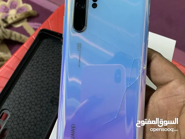 Hauwei p30 pro 128 gb 8 gb ram box charger have