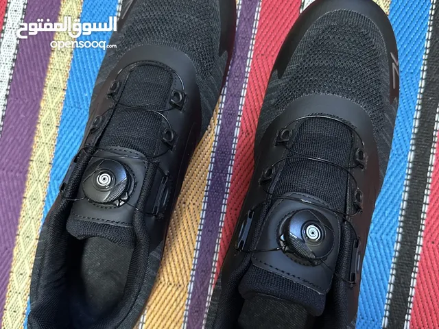 حذاء دراجة هوائية 10RO