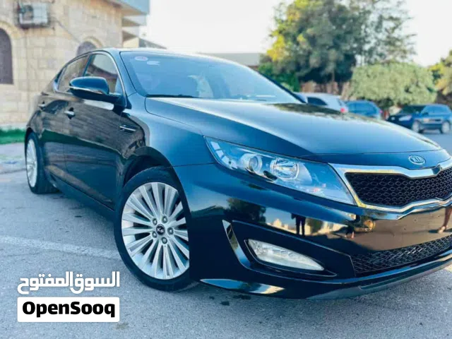 Used Kia K5 in Jumayl