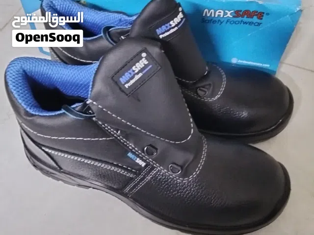 42 Sport Shoes in Irbid