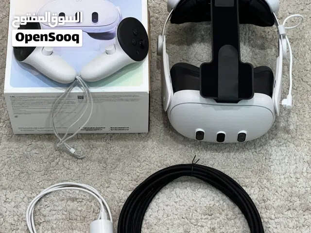 Meta Quest 3 (512GB) شبه جديدة